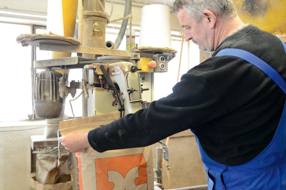 Die Mischfutter-Erzeugung bei Clement Mühle Feldbach